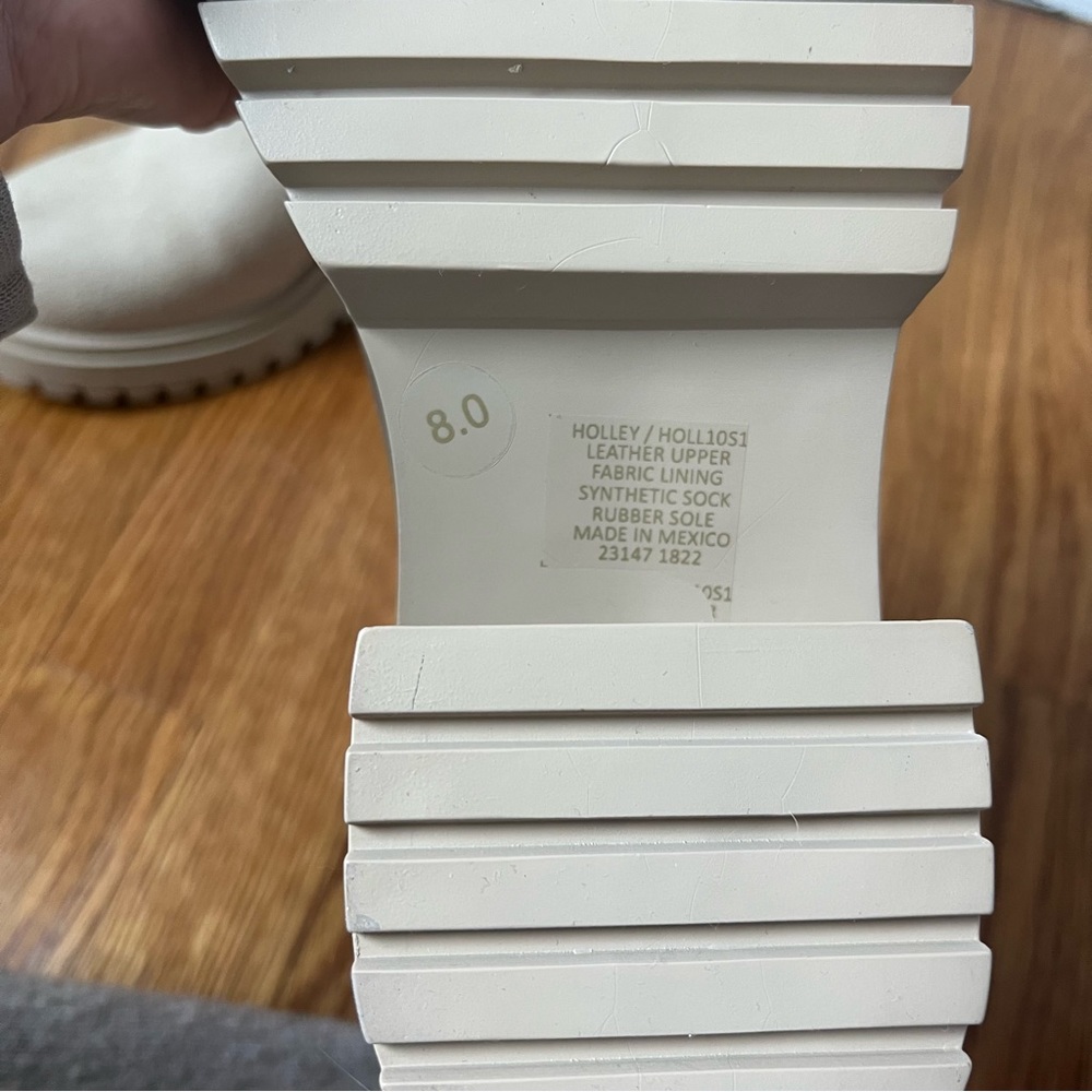 🌸NEW Steve Madden Hayle Platform Chelsea Boot - Picture 4 of 8